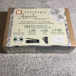 Unopened Zentangle Apprentice Kit 193 Piece Classroom Pack